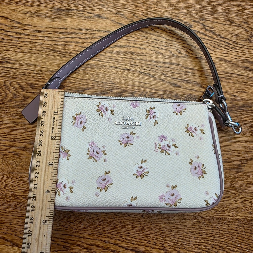 Coach Nolita 19 Wristlet Chalk White Vintage Rose Floral Print Handbag Spring - Picture 10 of 10